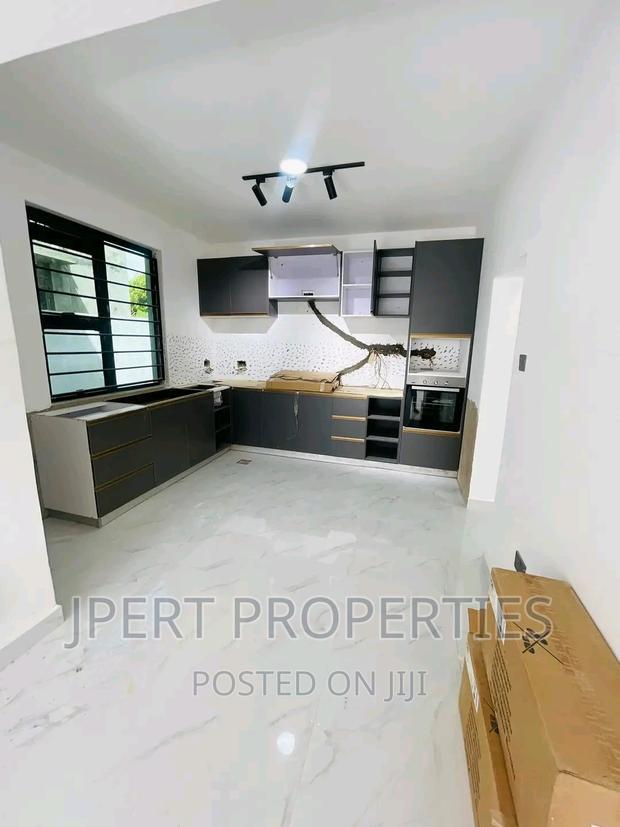 5bdrm Townhouse/Terrace in Mugutha Palmview, Ruiru for sale