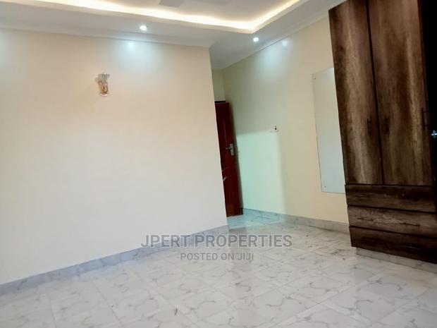 3bdrm Bungalow in Jubilee Drive, Kimbo for sale