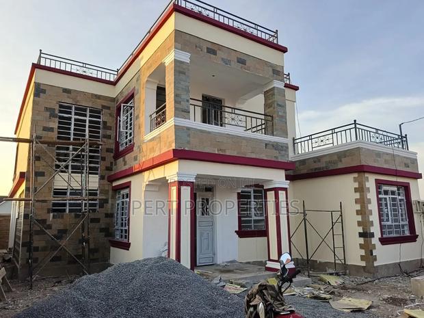 4bdrm Maisonette in Tola Estate Mangu, Thika for sale