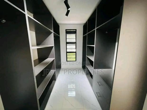 4bdrm Maisonette in Mugutha, Ruiru for sale