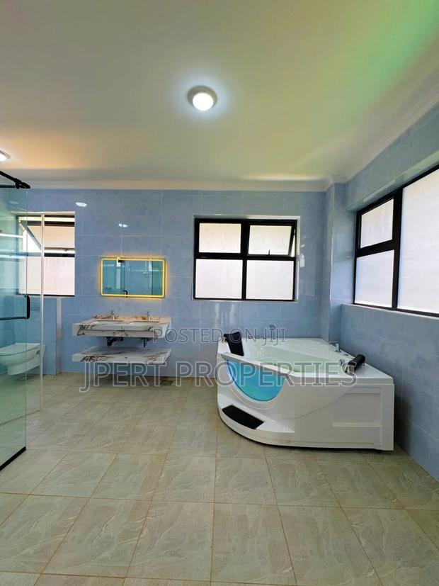 5bdrm Mansion in Tatu City, Ruiru for sale
