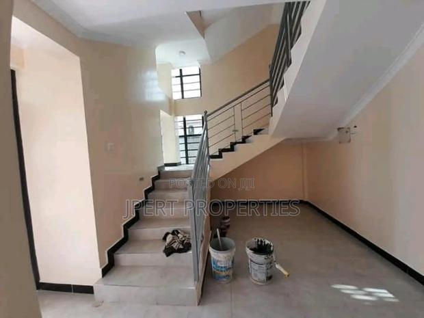 4bdrm Maisonette in Kenyatta Road for sale