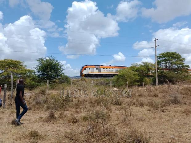 100 Acres Sultan Hamud Makueni