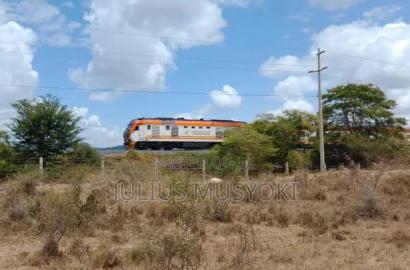 100 Acres Sultan Hamund