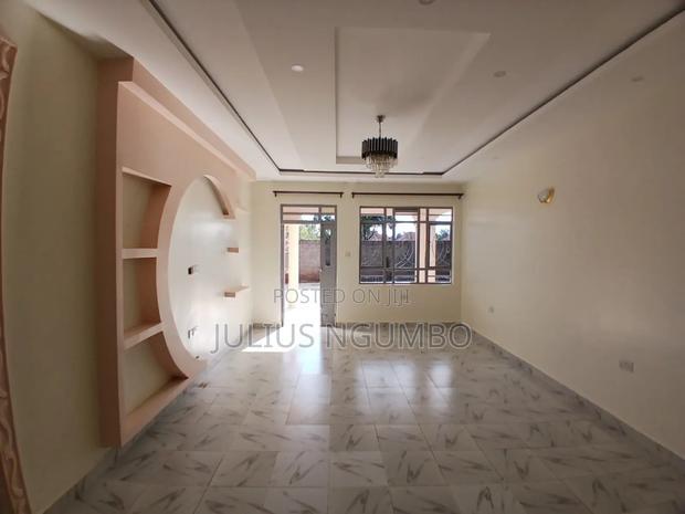 3bdrm Bungalow in Mugutha, Murera for sale