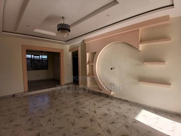 3bdrm Bungalow in Mugutha, Murera for sale