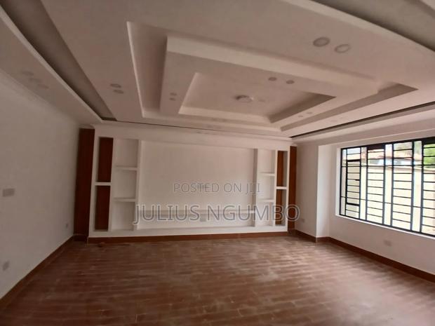 4bdrm Bungalow in Membley for sale