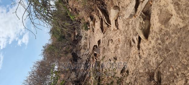 Prime 48 Acres Konza at 2.5m Per Acre