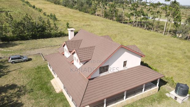 5bdrm Maisonette in Oloirien, Oloosirkon/Sholinke for sale