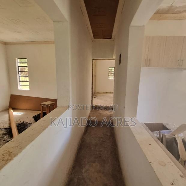 3bdrm Bungalow in 46, Oloolua for sale