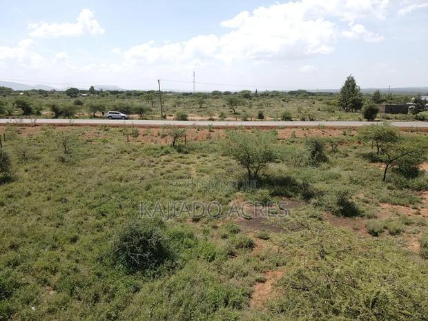 Prime 1 Acre Ewuaso Kedong Town Touching Tarmac