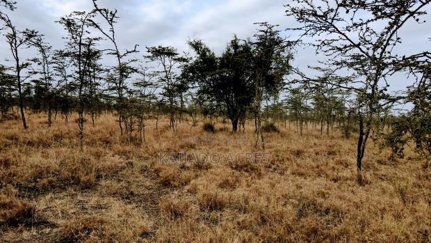 10 Acres Touching Imaroro Konza Road at 850,000ksh Per Acre
