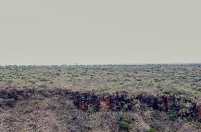 Prime 10 Acres Cliff Edge ,Lentoko,At 420k Per Acre