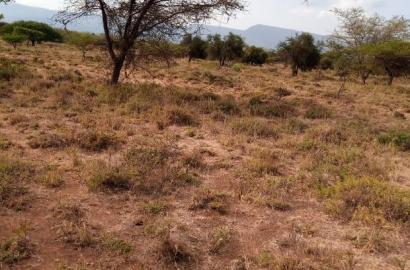 Prime 5 Acres Ewuaso Kedong at 850k
