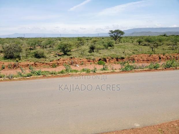 Prime 1 Acre Ewuaso Kedong Town Touching Tarmac