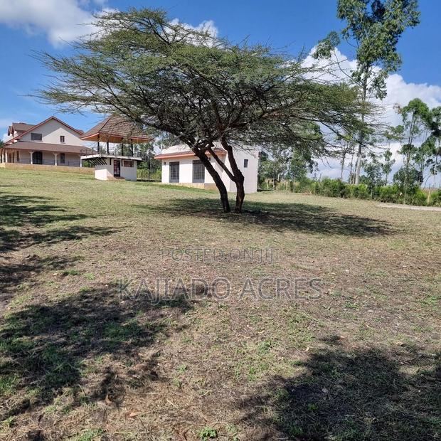5bdrm Maisonette in Oloirien, Oloosirkon/Sholinke for sale
