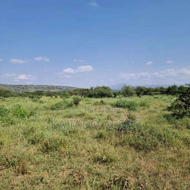 10 Acres Mparashi,Off Magadi Road,At Per Acre