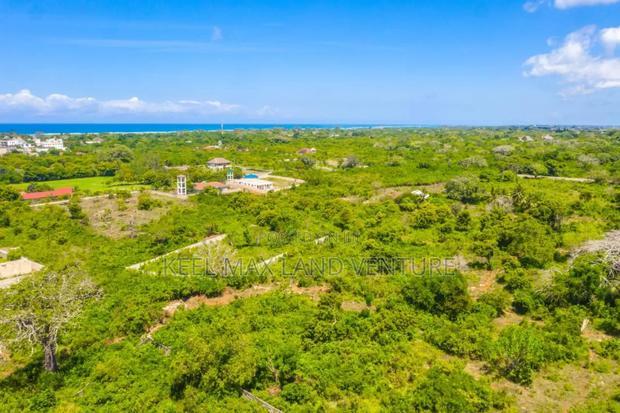Diani Airport 1/4 Acre Plots