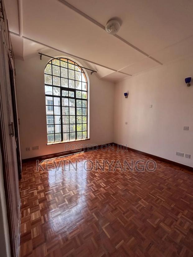 5bdrm Townhouse / Terrace in Lavington for rent