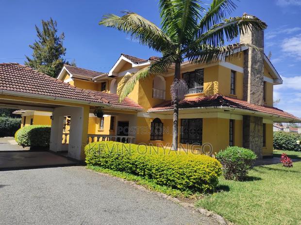 5 Bedroom Maisonette Commercial House for Rent