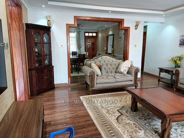 5bdrm Mansion in Chuna Estate, Kitengela for sale