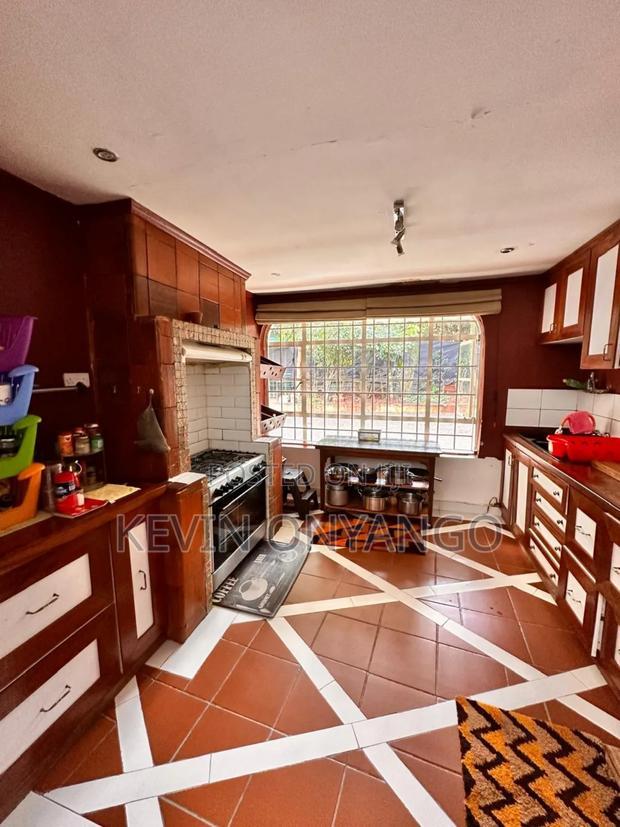 5bdrm Bungalow in Karen for sale