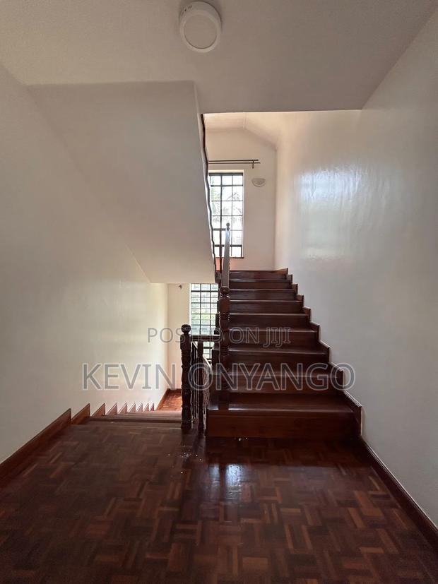 5bdrm Townhouse / Terrace in Lavington for rent