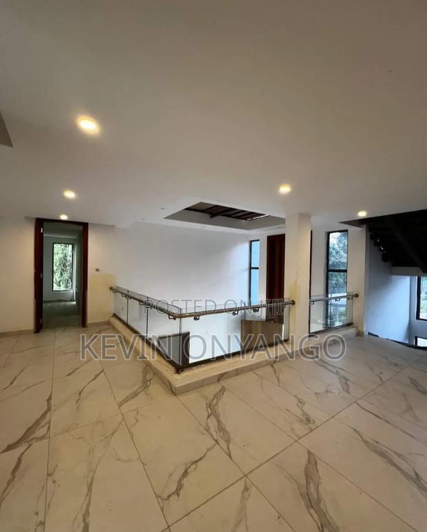 5bdrm Villa in Karen for rent