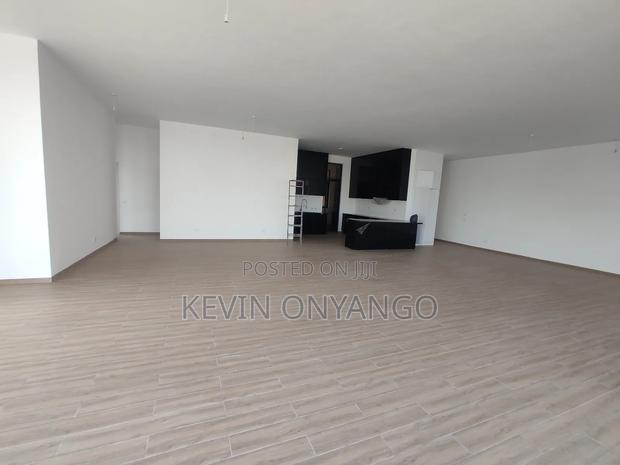 3bdrm Penthouse in Lavington for rent