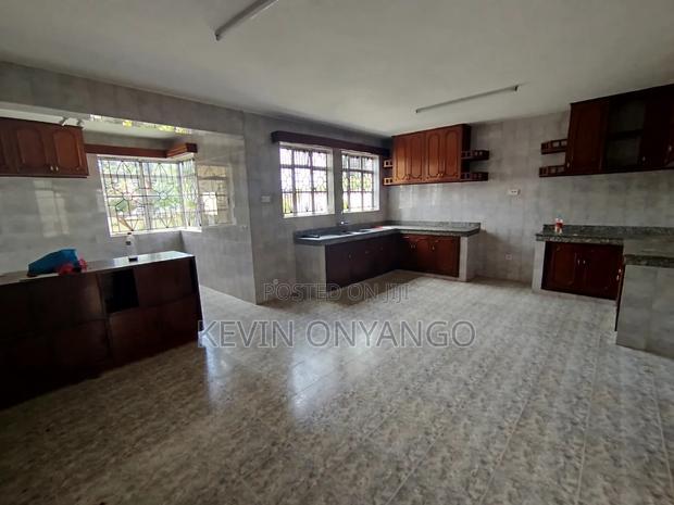 6bdrm Mansion in Runda for rent
