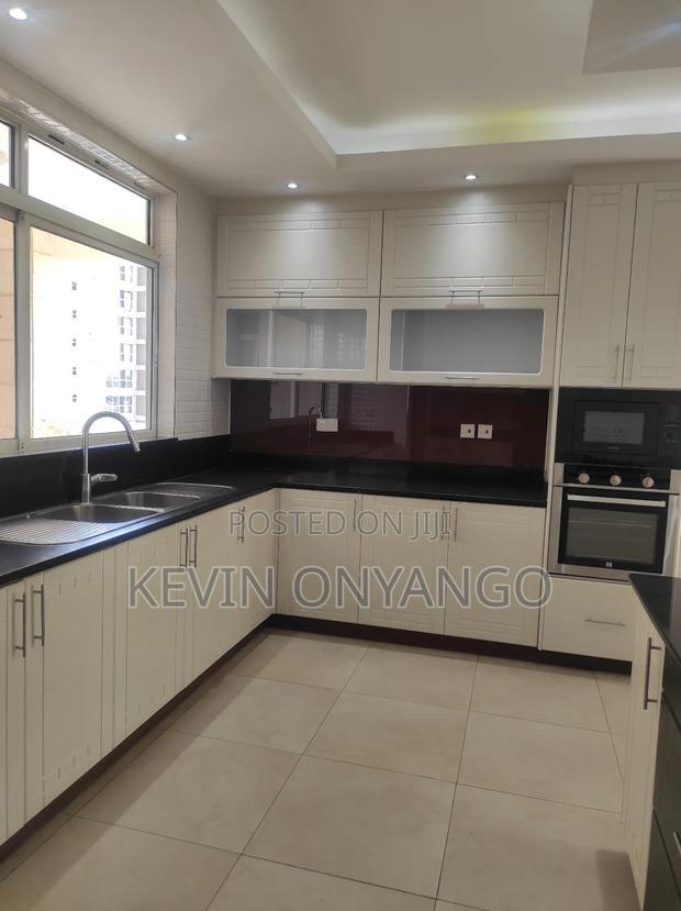 4bdrm Duplex in Parklands for rent