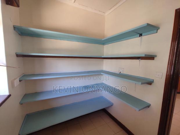 8bdrm Mansion in Karen for rent