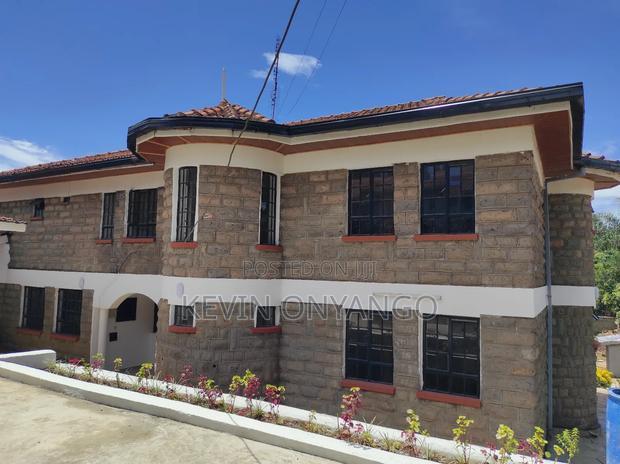 8bdrm Mansion in Karen for rent