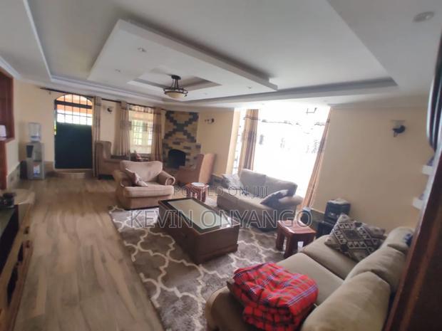 6bdrm House in Kerarapon for sale