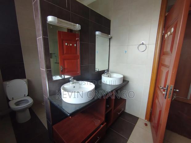 4bdrm Villa in Garden Estate, Thome for rent