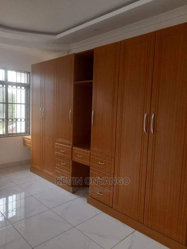 7bdrm Mansion in Karen for Sale