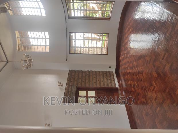 6bdrm Mansion in Karen for rent