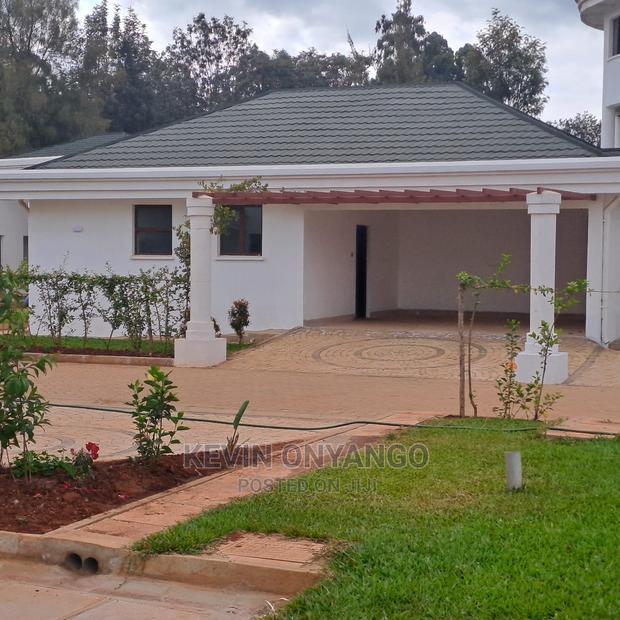 6bdrm Villa in Karen for rent