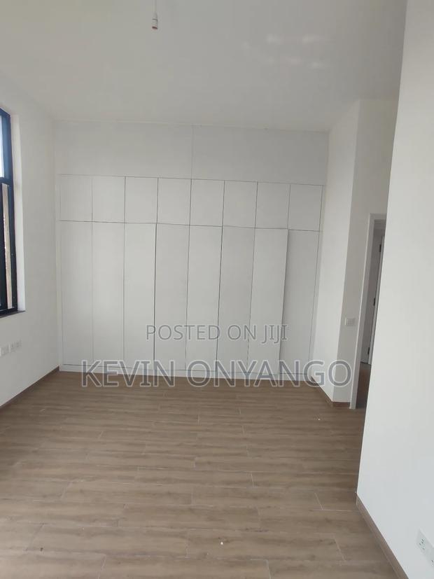 3bdrm Penthouse in Lavington for rent