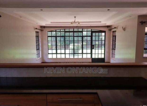 4bdrm Bungalow in Karen for rent