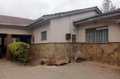 3bdrm Bungalow in Karen for rent