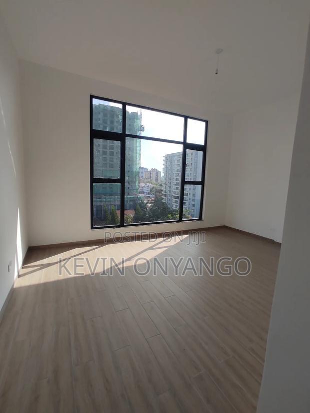 3bdrm Penthouse in Lavington for rent