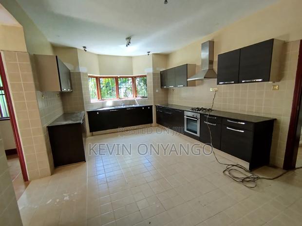 4bdrm Mansion in Runda for rent
