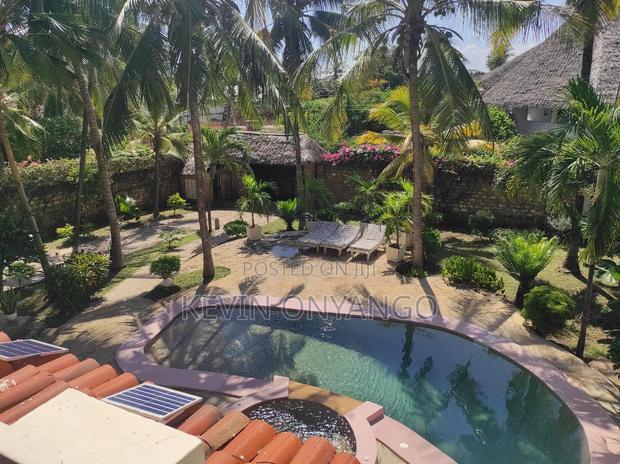 Furnished 6bdrm Villa in Watamu for sale