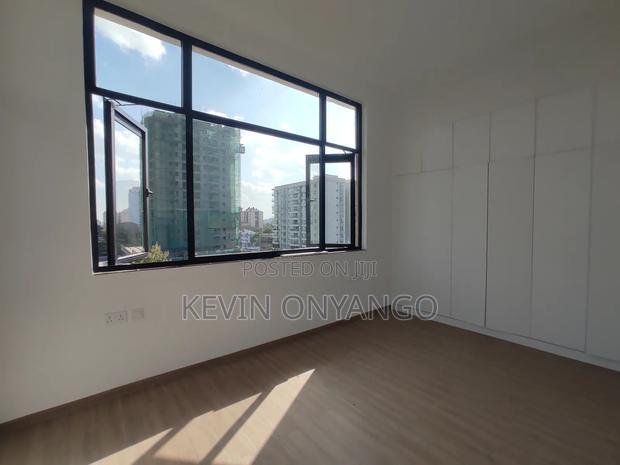 3bdrm Penthouse in Lavington for rent