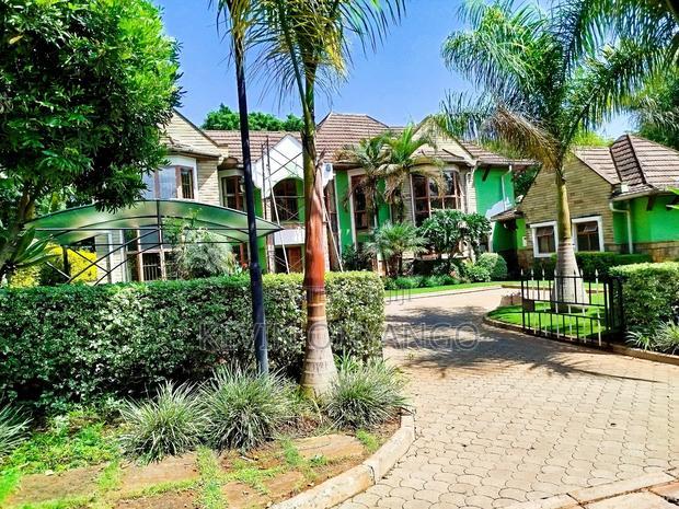 4bdrm Mansion in Runda for rent