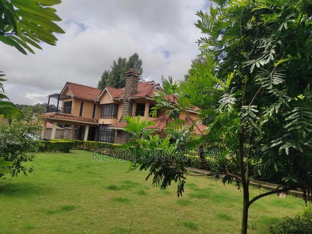 6bdrm House in Kerarapon for sale