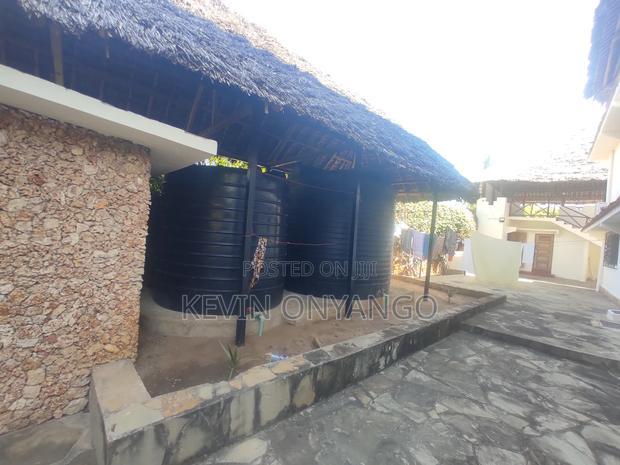 Furnished 6bdrm Villa in Watamu for sale