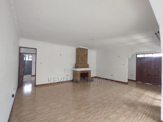 3bdrm Bungalow in Karen for rent