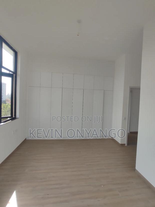 3bdrm Penthouse in Lavington for rent